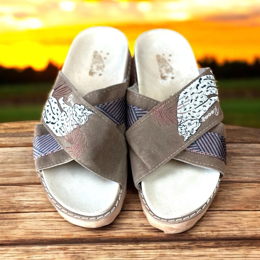 Wild Rocas Leopard Brown and tan Cross-Strap Sandals leather with Platform Sole